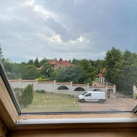 Regina - Spokojna Okolica - 100 Metrow Od Lasu - Blisko Szpitala Han/Misafirhane