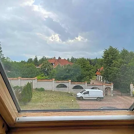 Regina - Spokojna Okolica - 100 Metrow Od Lasu - Blisko Szpitala Han/Misafirhane 2*
