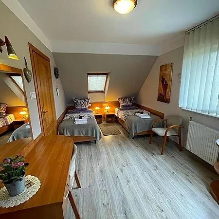 Regina - Spokojna Okolica - 100 Metrow Od Lasu - Blisko Szpitala
