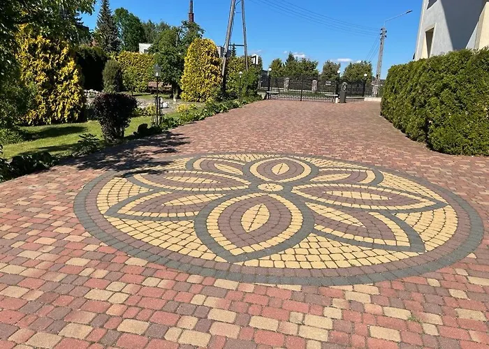 Regina - Spokojna Okolica - 100 Metrow Od Lasu - Blisko Szpitala 2*