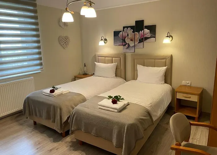 Regina - Spokojna Okolica - 100 Metrów Od Lasu - Blisko Szpitala